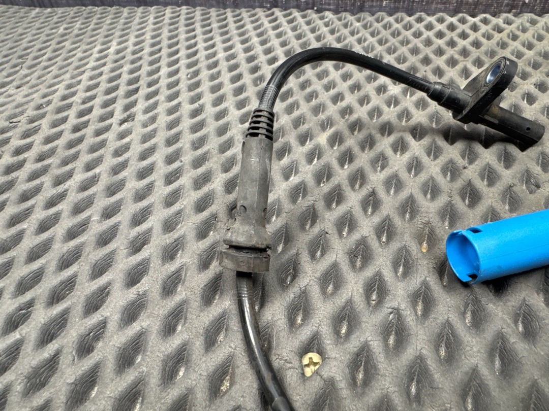 Датчик ABS, 900 рублей, Красноярск