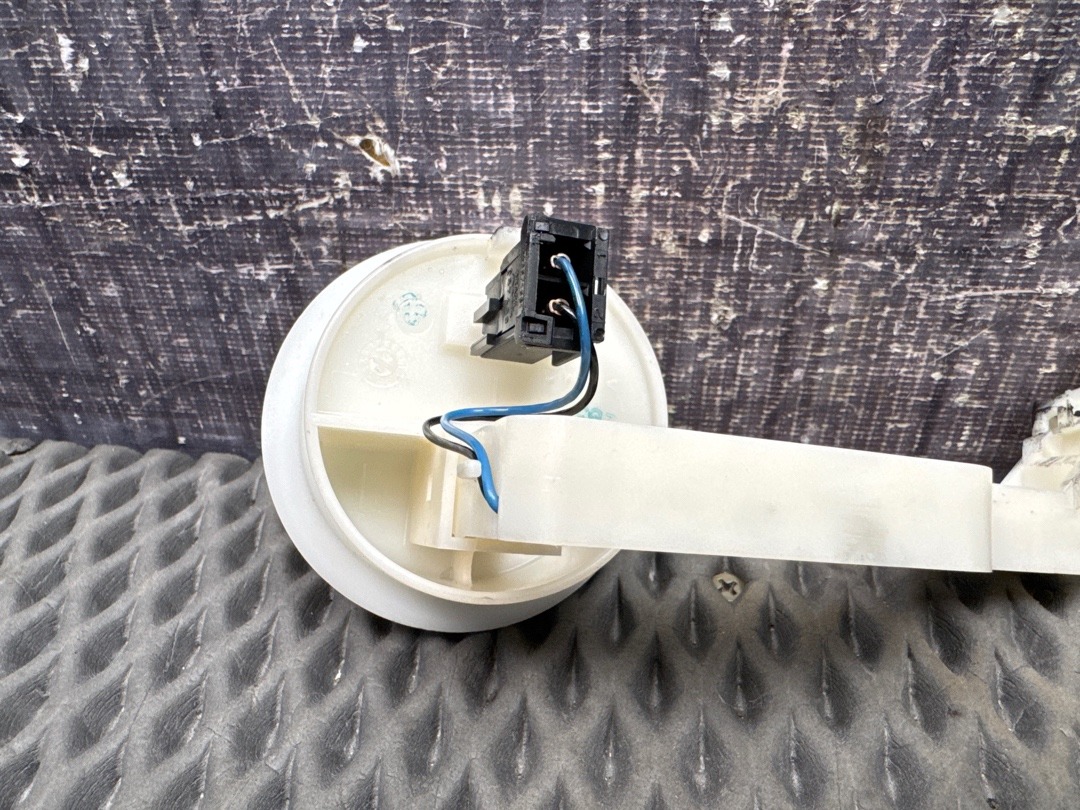 Датчик уровня топлива, 1000 рублей, Красноярск