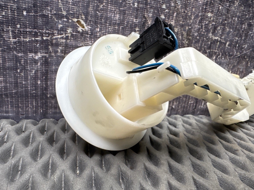 Датчик уровня топлива, 1000 рублей, Красноярск