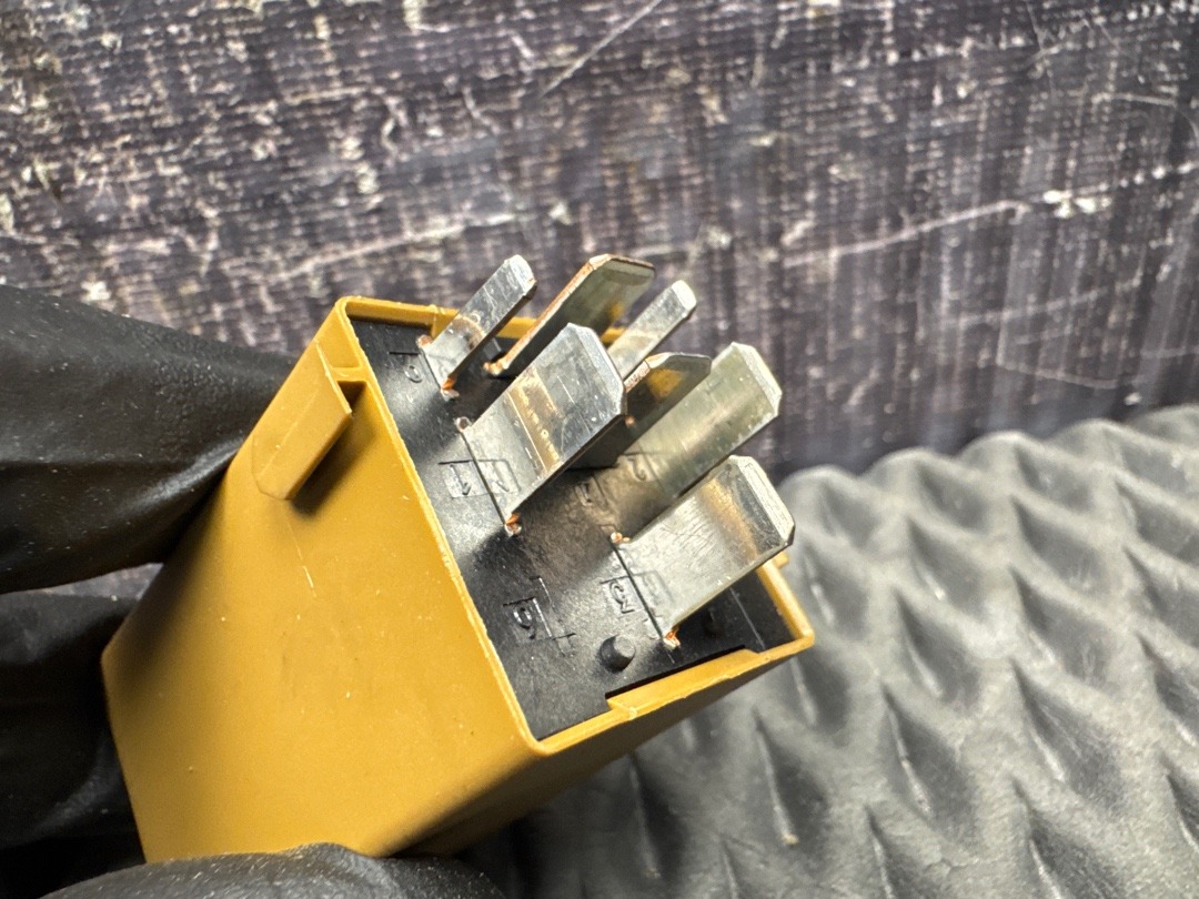 Реле, 432 рублей, Красноярск