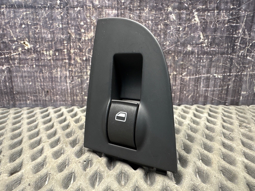 Кнопка стеклоподъемника, 450 рублей, Красноярск