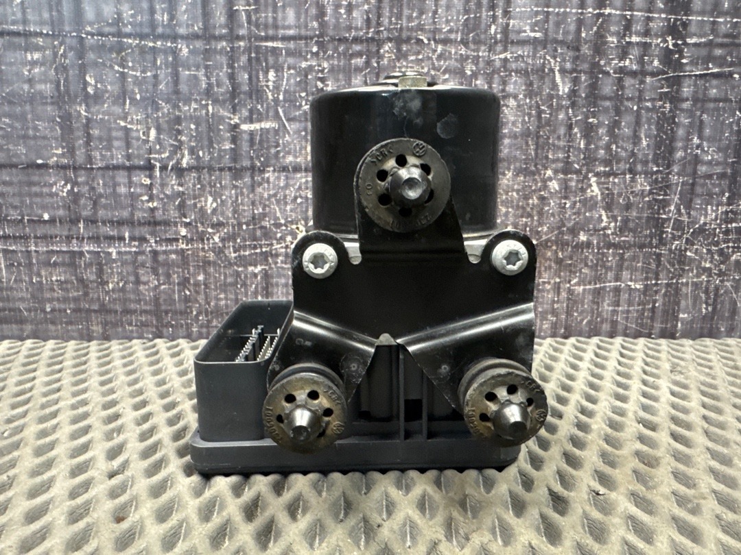 Блок ABS, 8410 рублей, Красноярск