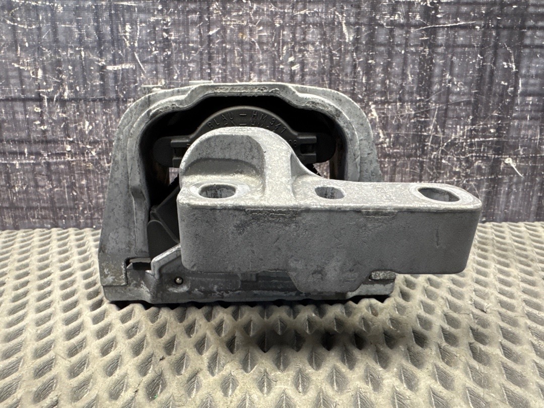 Подушка двигателя, 3730 рублей, Красноярск