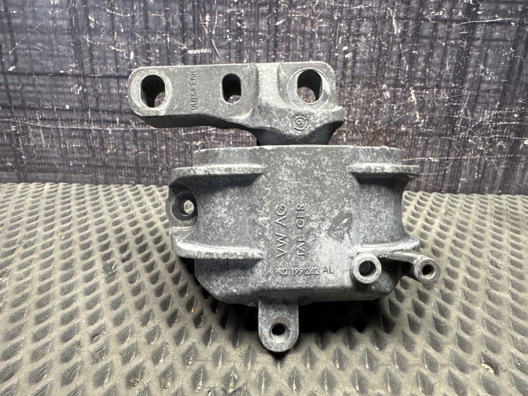 Подушка двигателя, 3730 рублей, Красноярск