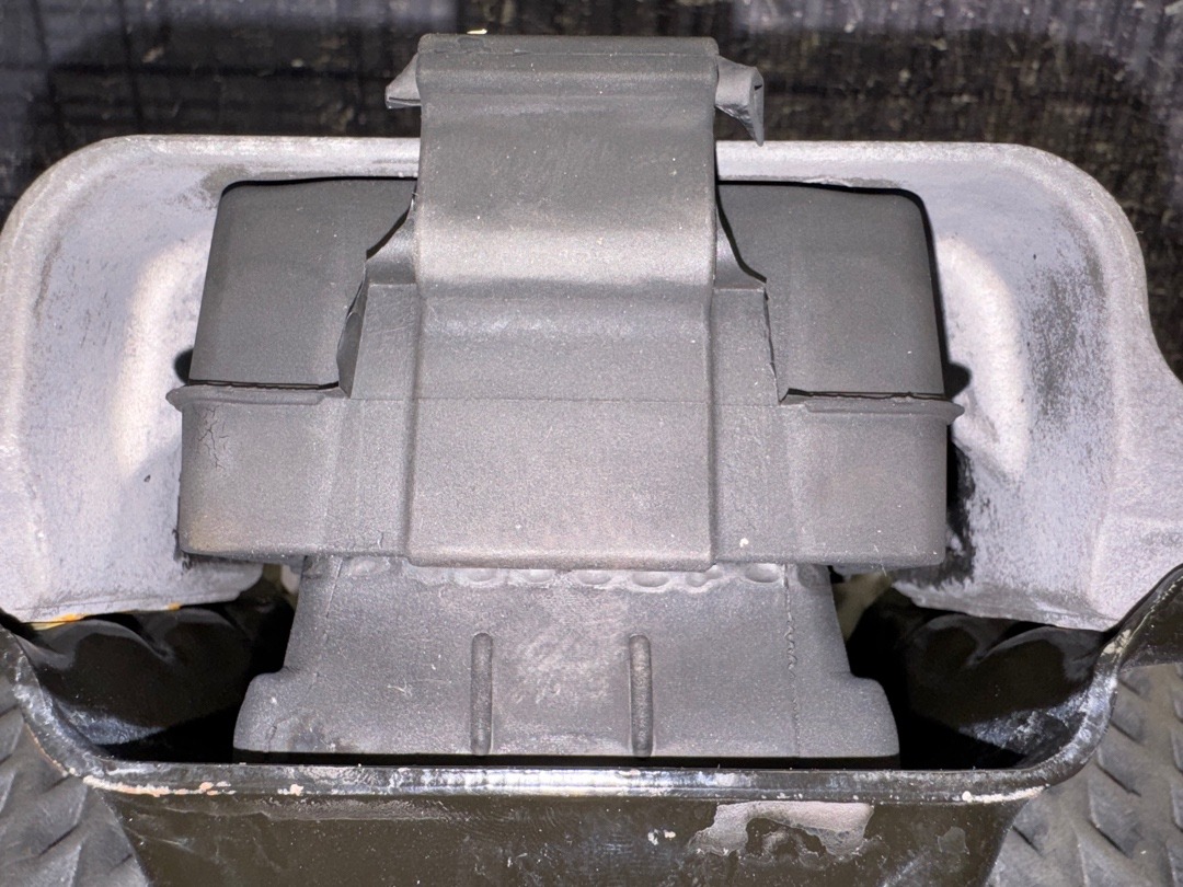 Подушка КПП, 3940 рублей, Красноярск