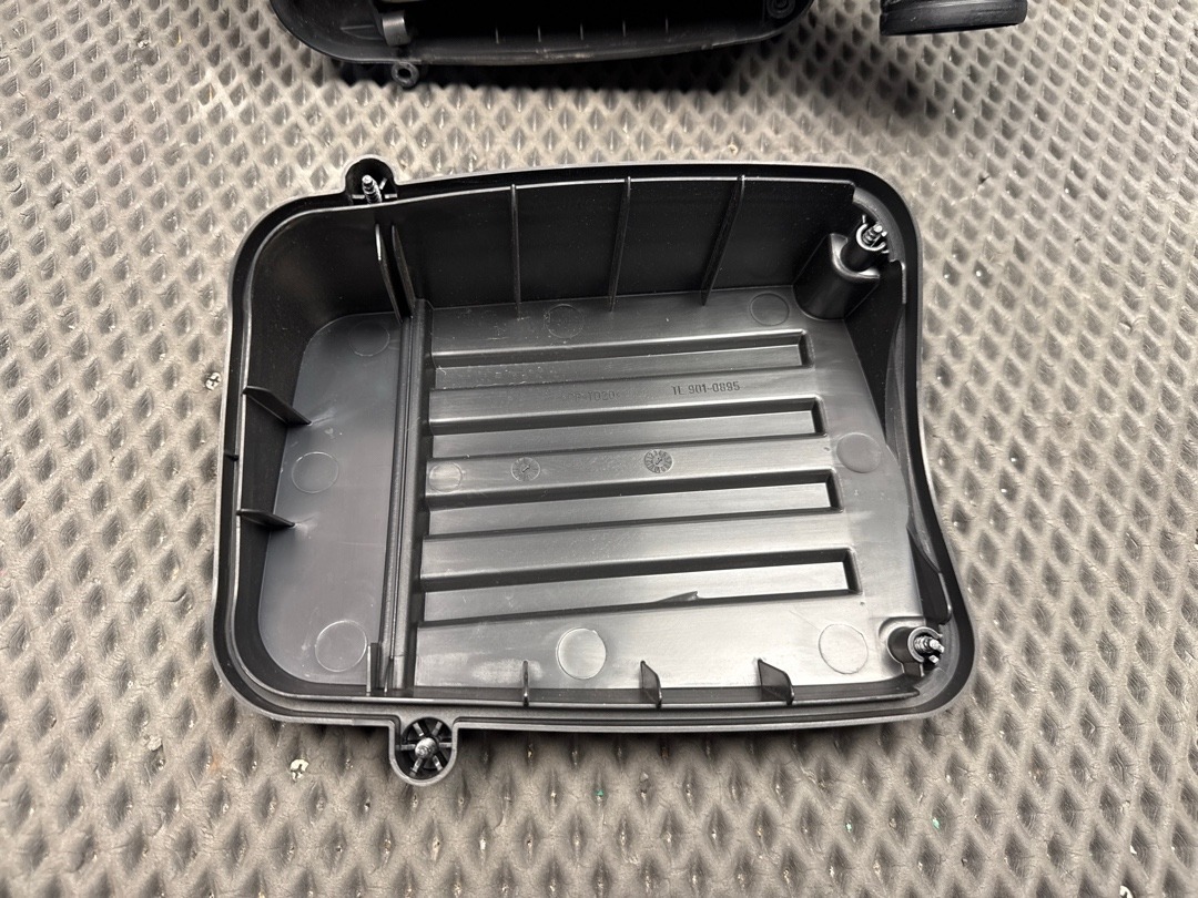 Корпус воздушного фильтра, 3020 рублей, Красноярск