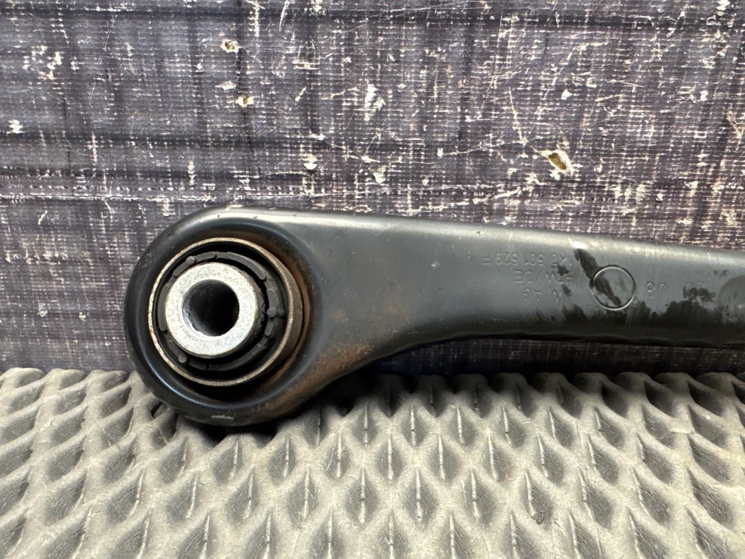 Рычаг подвески, 1520 рублей, Красноярск