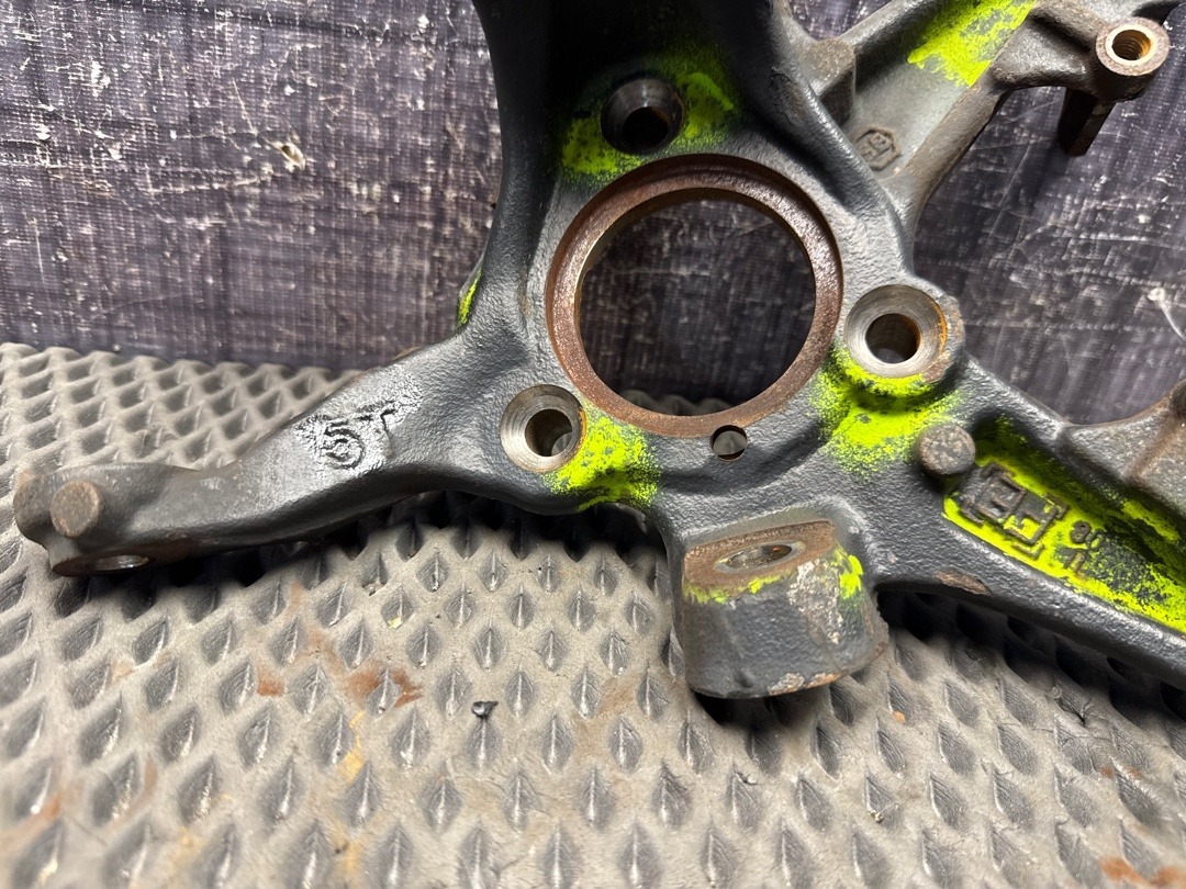 Поворотный кулак, 2370 рублей, Красноярск