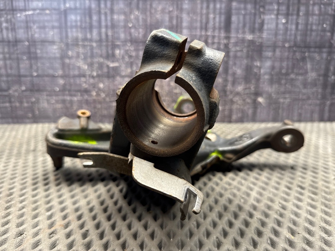 Поворотный кулак, 2370 рублей, Красноярск