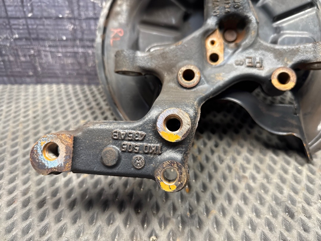 Поворотный кулак, 3680 рублей, Красноярск