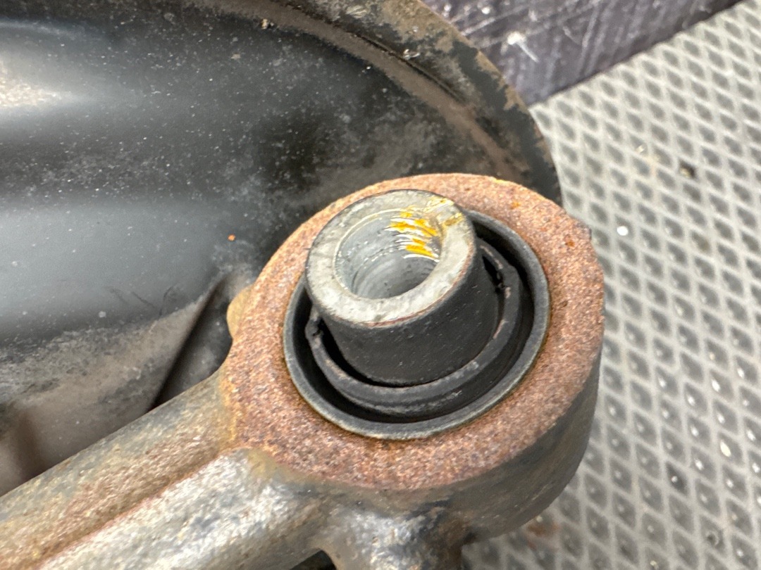 Поворотный кулак, 3680 рублей, Красноярск