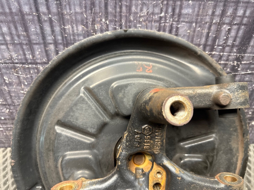 Поворотный кулак, 3680 рублей, Красноярск