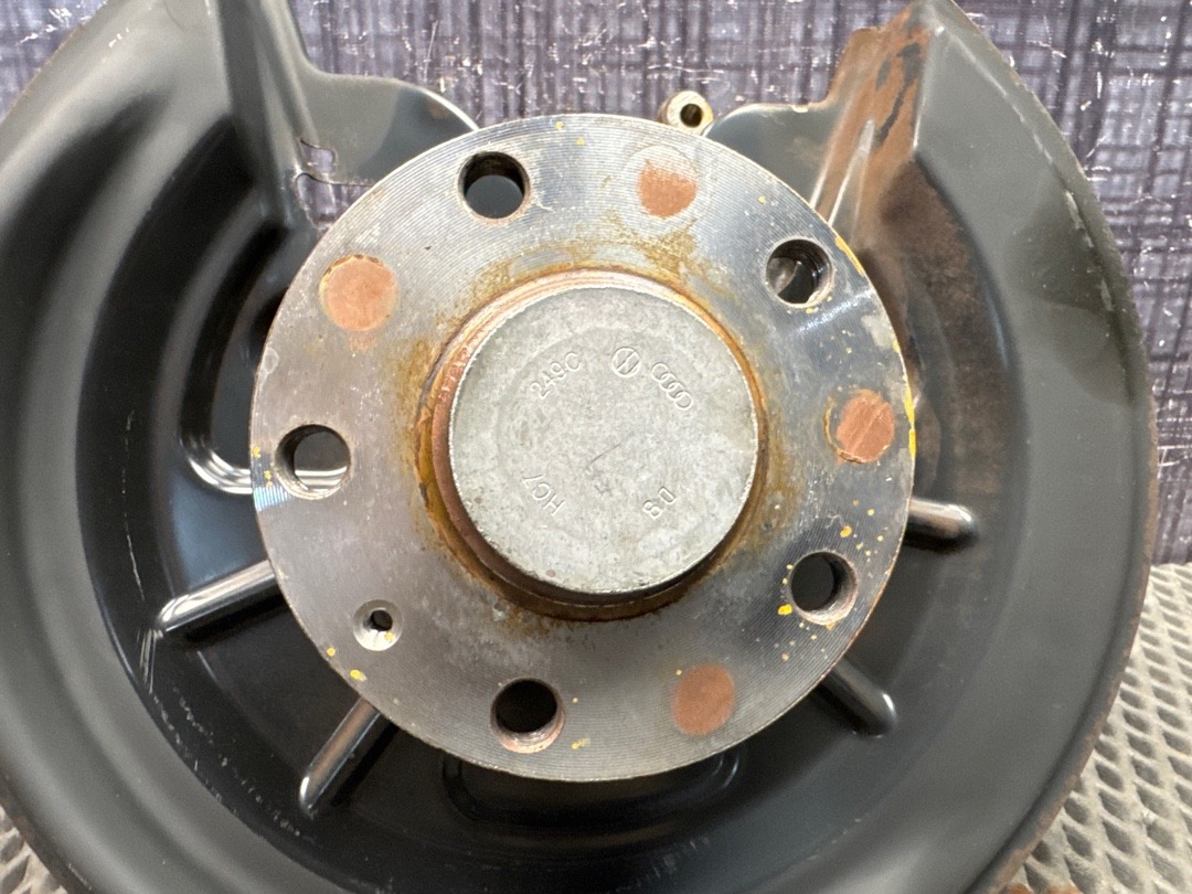 Поворотный кулак, 3680 рублей, Красноярск