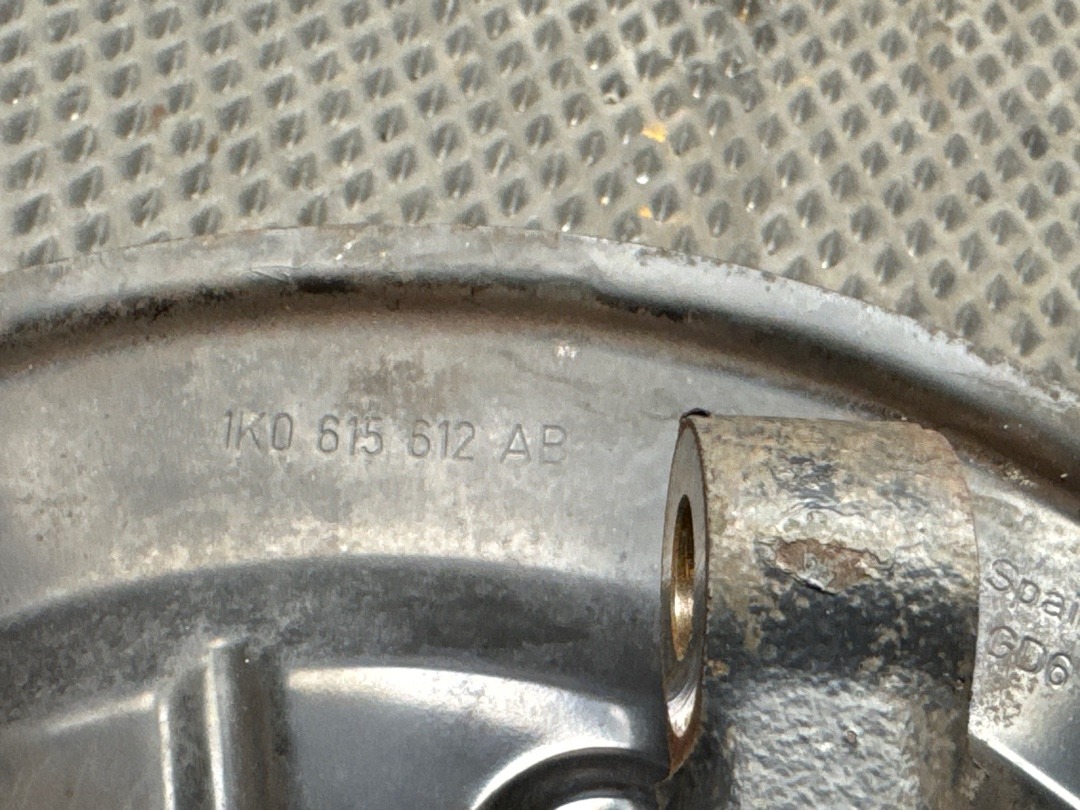 Поворотный кулак, 3680 рублей, Красноярск