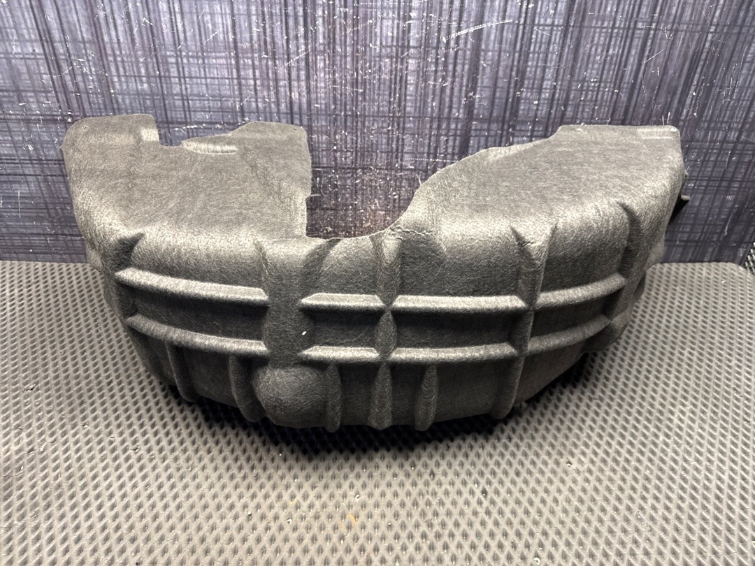 Подкрылок, 2710 рублей, Красноярск