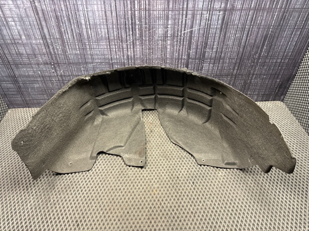 Подкрылок, 2710 рублей, Красноярск