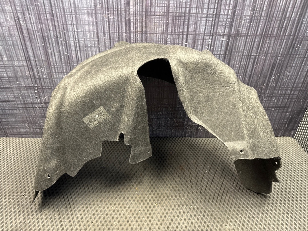 Подкрылок, 2710 рублей, Красноярск