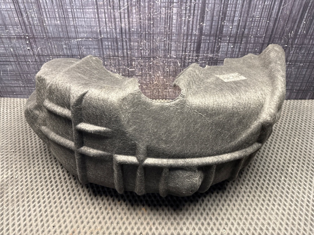 Подкрылок, 2710 рублей, Красноярск