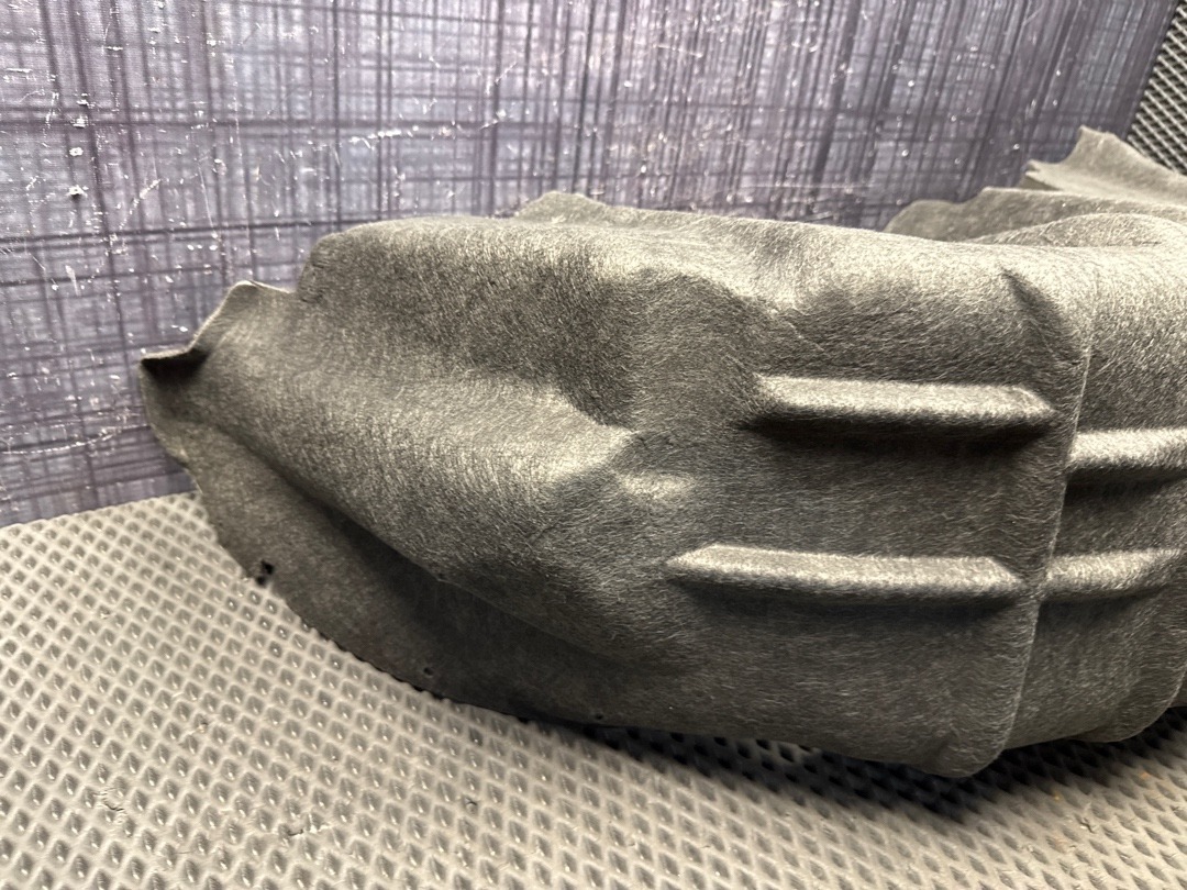 Подкрылок, 2710 рублей, Красноярск