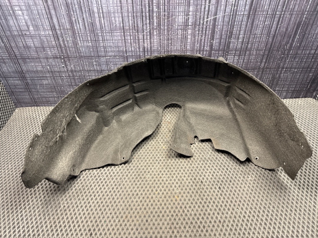 Подкрылок, 2710 рублей, Красноярск