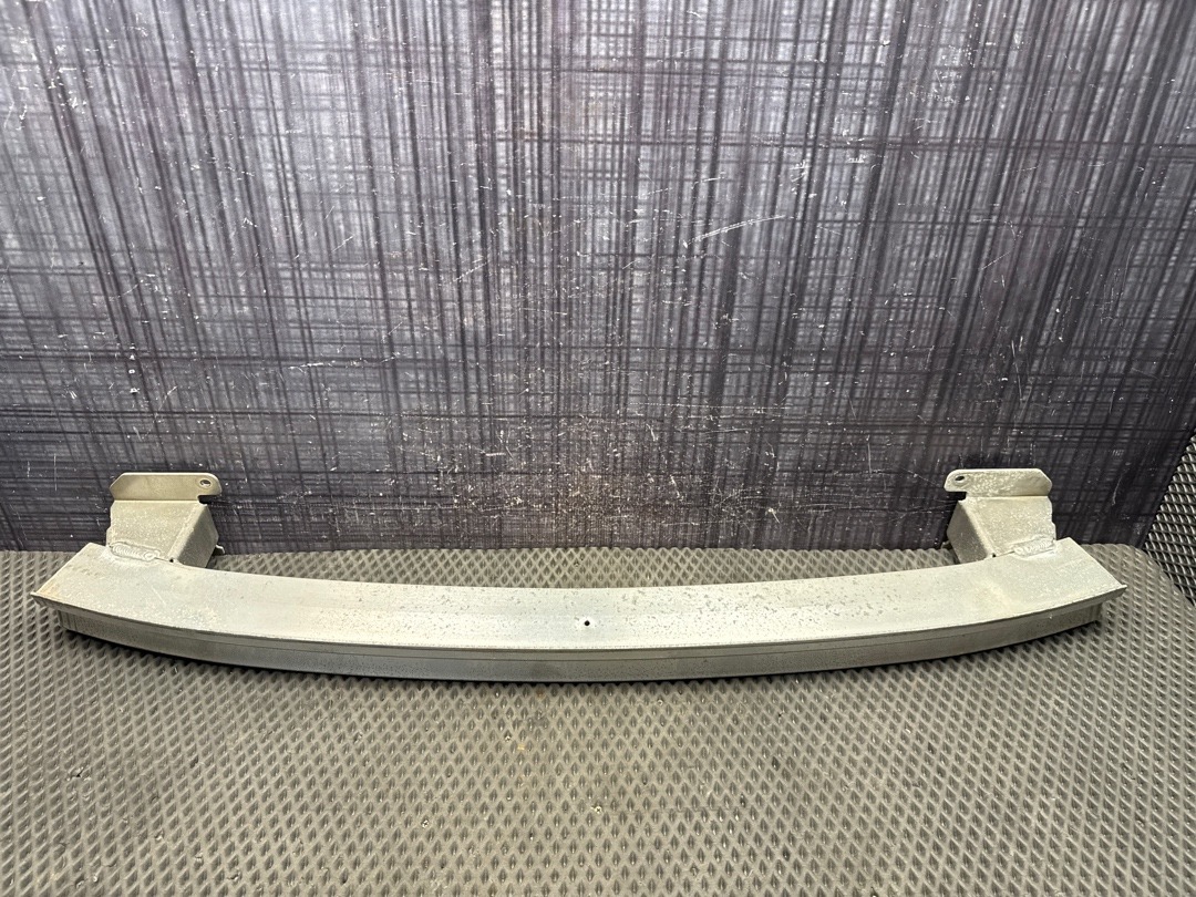 Усилитель бампера, 1630 рублей, Красноярск