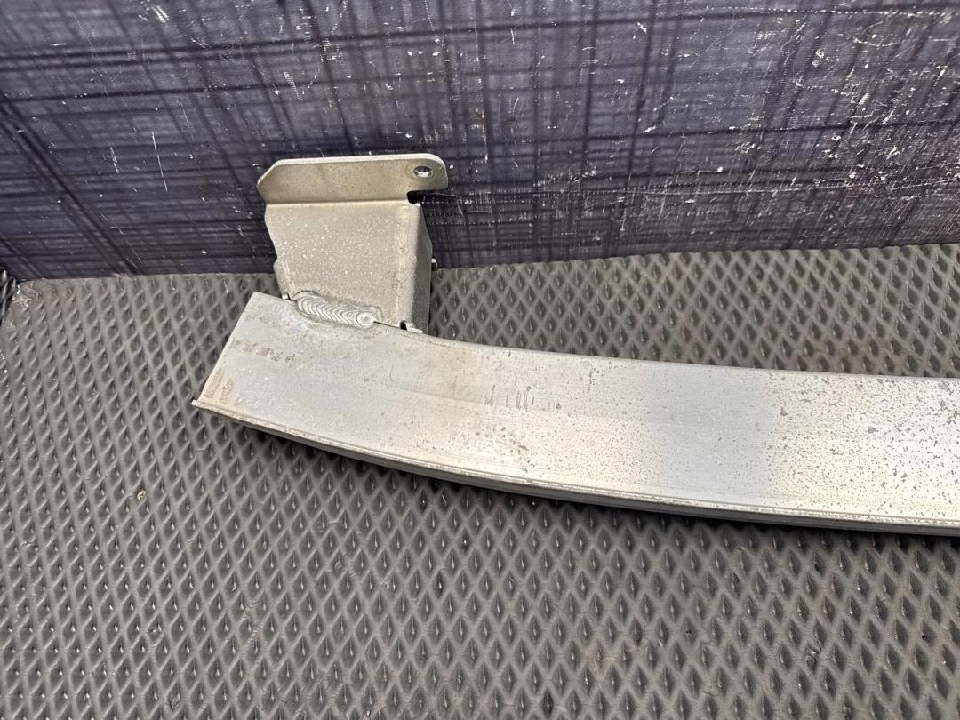 Усилитель бампера, 1630 рублей, Красноярск