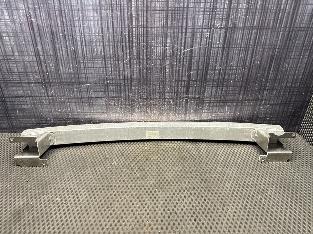 Усилитель бампера, 1630 рублей, Красноярск