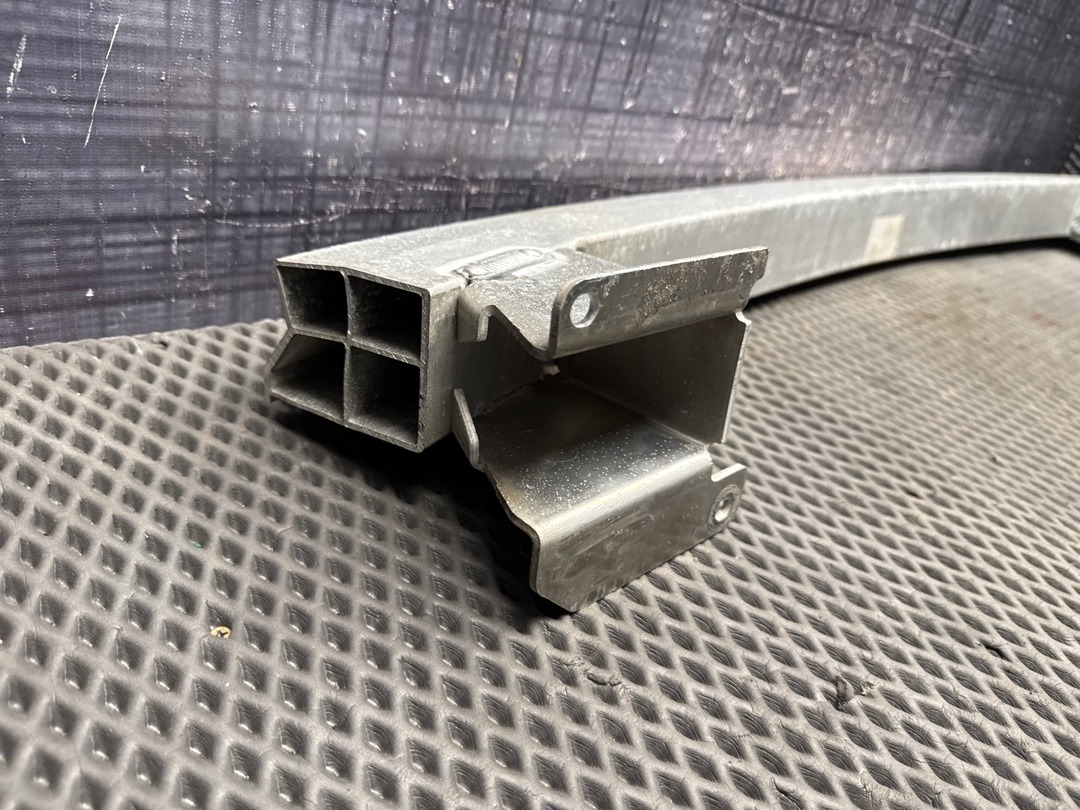 Усилитель бампера, 1630 рублей, Красноярск