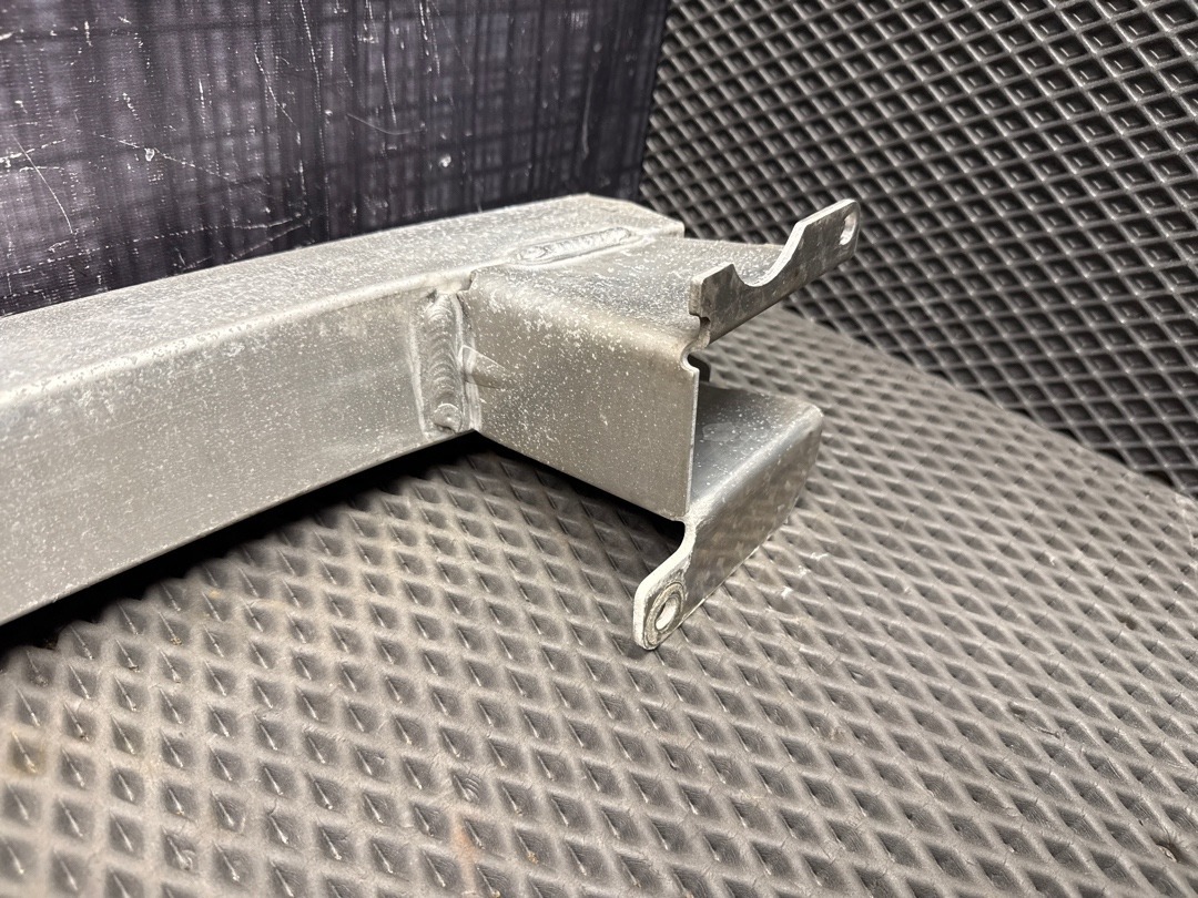 Усилитель бампера, 1630 рублей, Красноярск