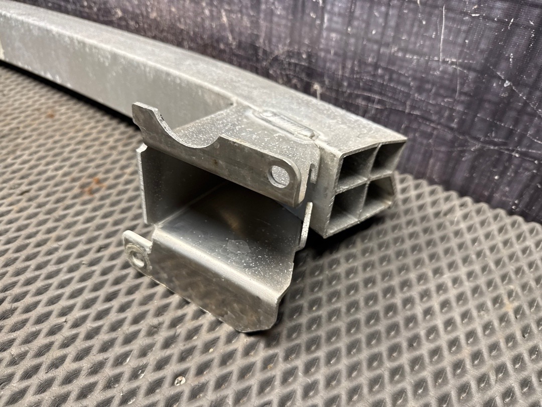 Усилитель бампера, 1630 рублей, Красноярск