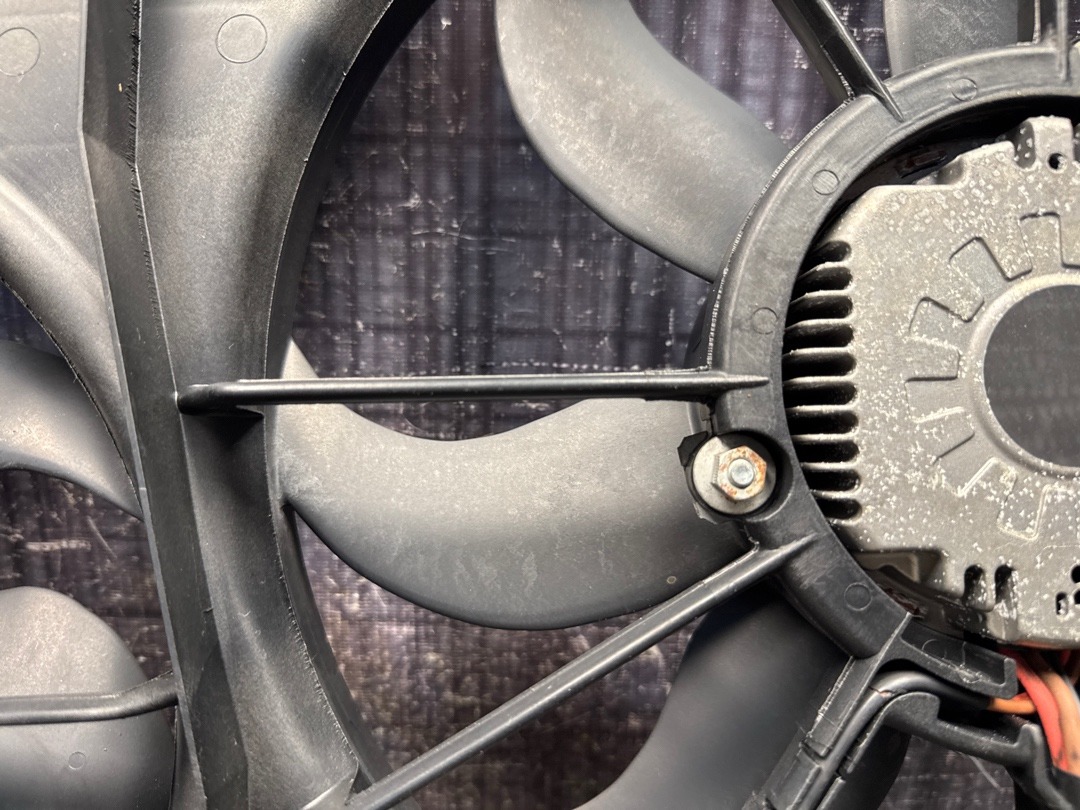 Вентилятор радиатора, 13620 рублей, Красноярск