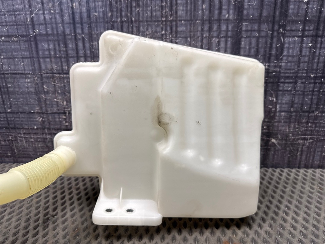 Бачок омывателя, 3140 рублей, Красноярск