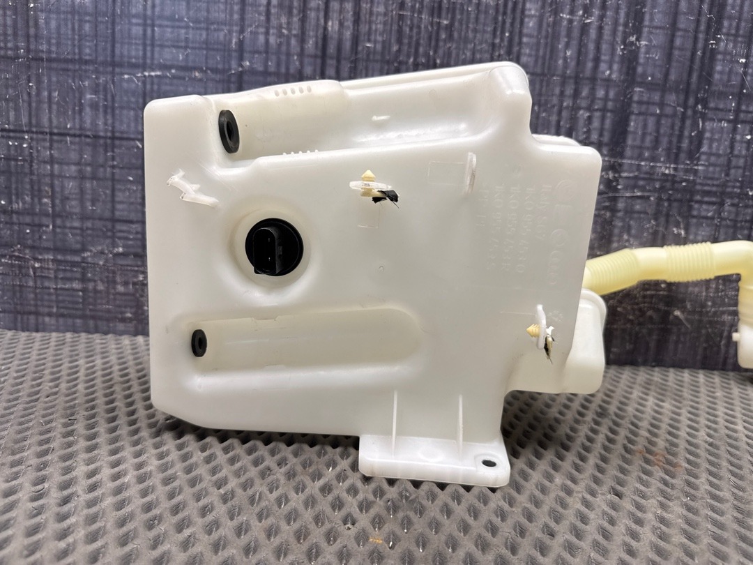 Бачок омывателя, 3140 рублей, Красноярск