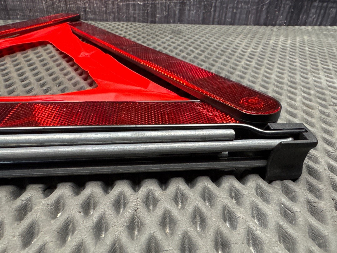 Знак аварийной остановки, 450 рублей, Красноярск