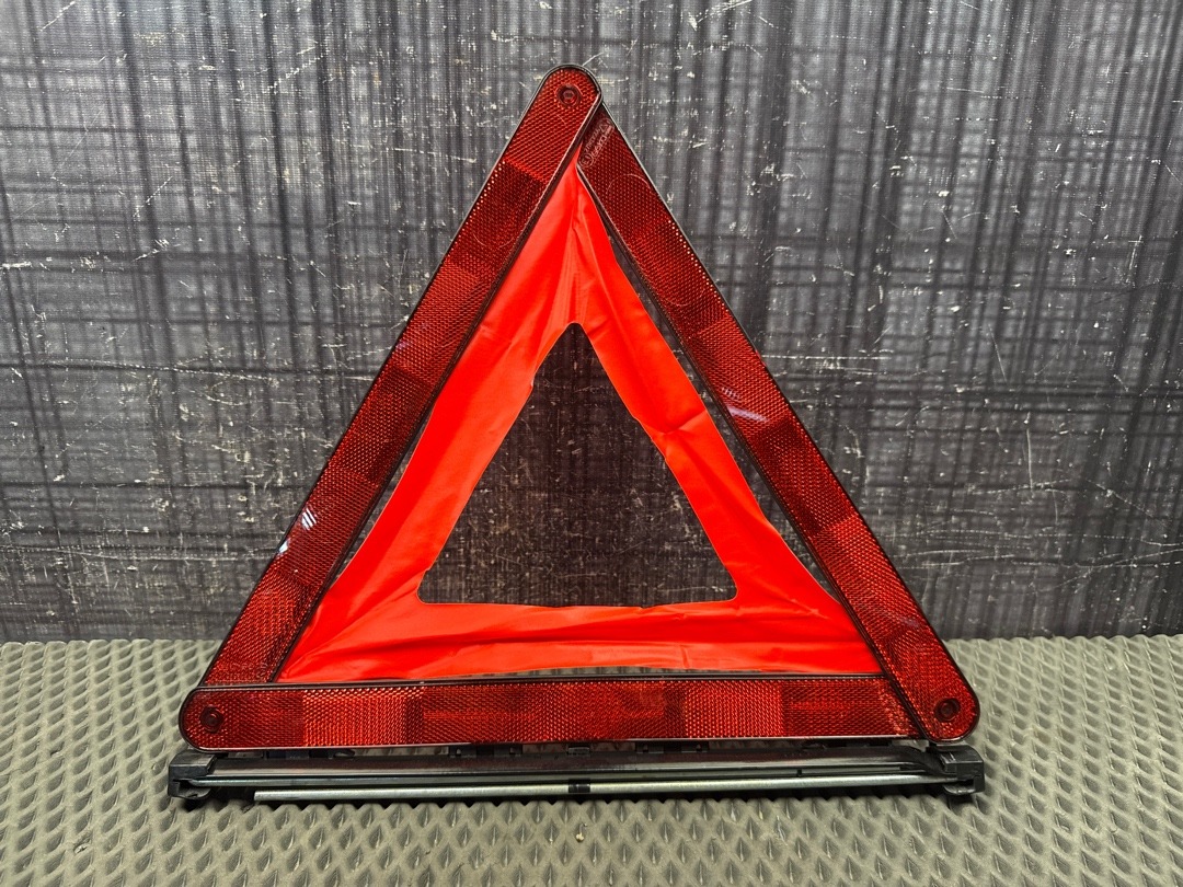 Знак аварийной остановки, 450 рублей, Красноярск