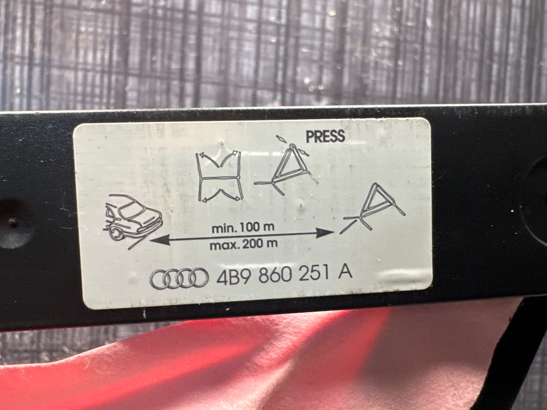 Знак аварийной остановки, 450 рублей, Красноярск