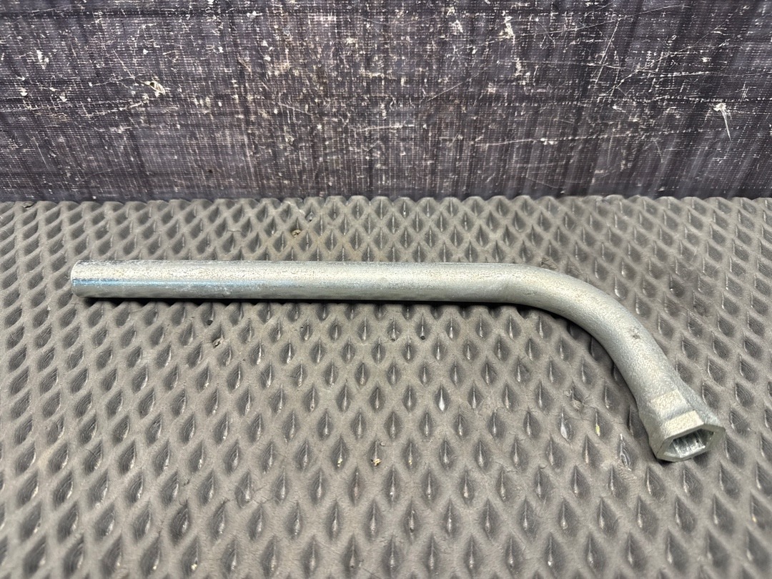 Ключ баллонный, 400 рублей, Красноярск