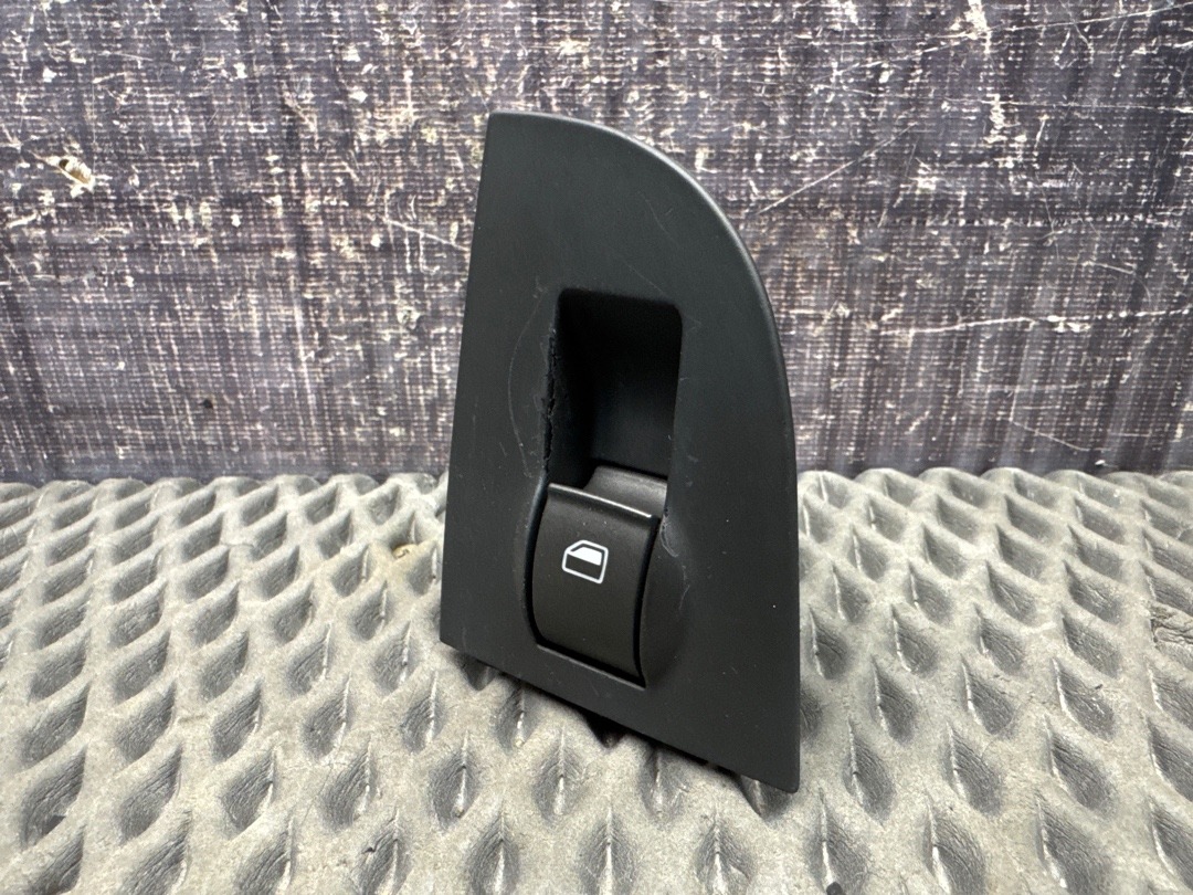 Кнопка стеклоподъемника, 450 рублей, Красноярск