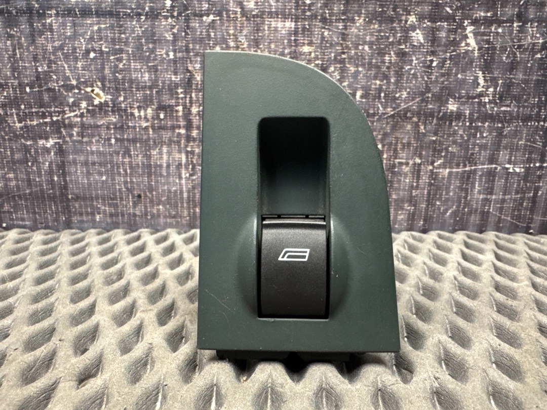 Кнопка стеклоподъемника, 450 рублей, Красноярск