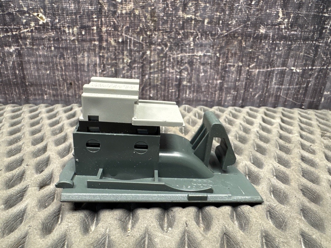 Кнопка стеклоподъемника, 450 рублей, Красноярск