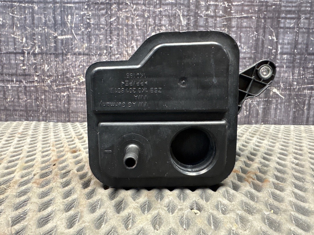 Адсорбер (фильтр паров топлива), 1740 рублей, Красноярск