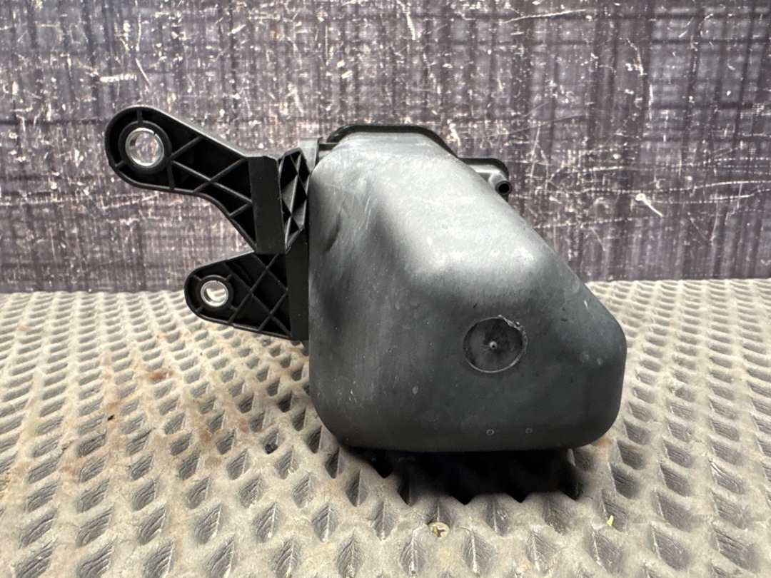 Адсорбер (фильтр паров топлива), 1740 рублей, Красноярск