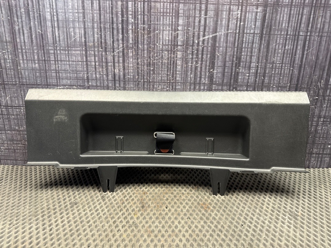 Пластик багажника, 1330 рублей, Красноярск