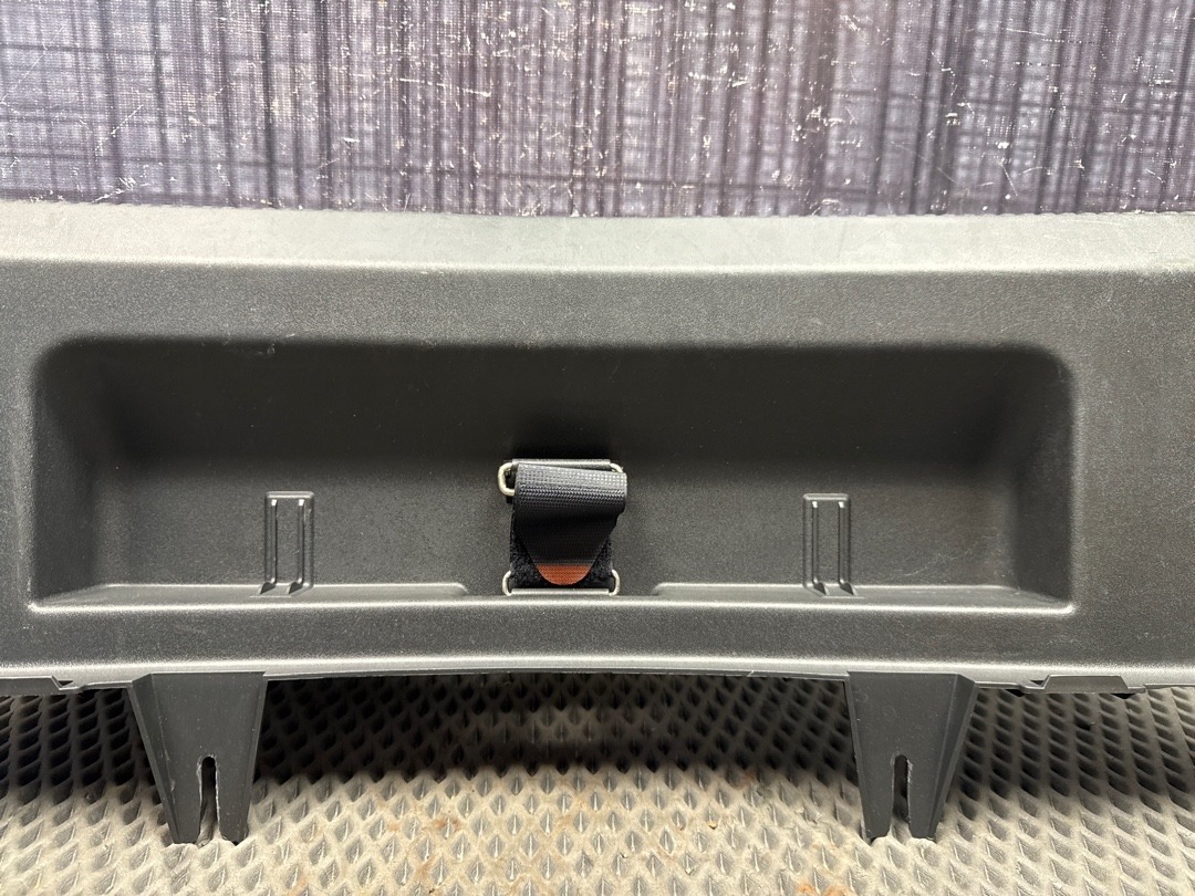 Пластик багажника, 1330 рублей, Красноярск