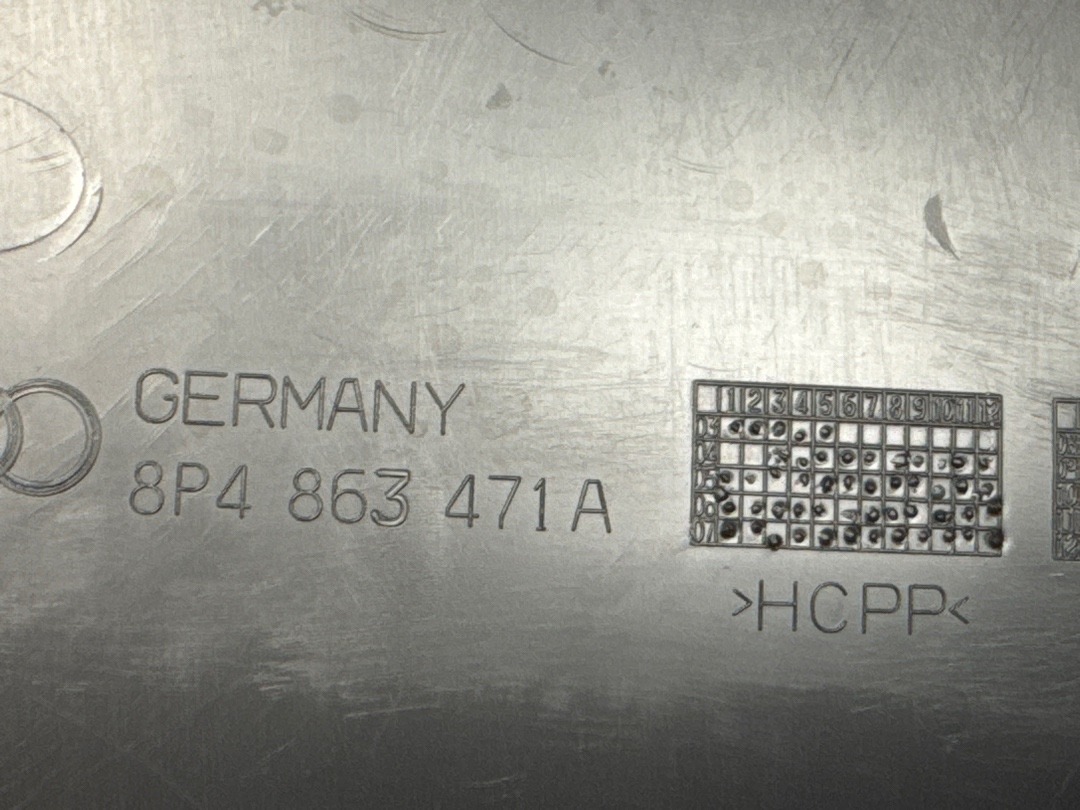 Пластик багажника, 1330 рублей, Красноярск