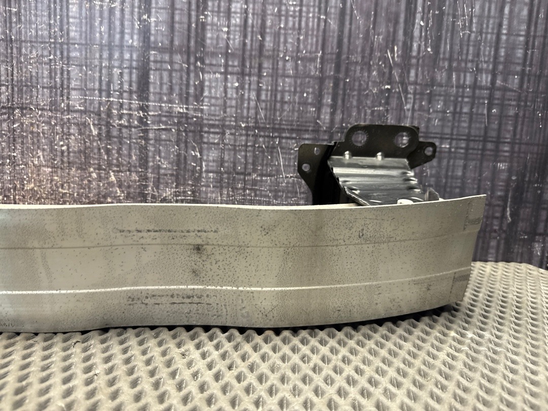 Усилитель бампера, 2720 рублей, Красноярск