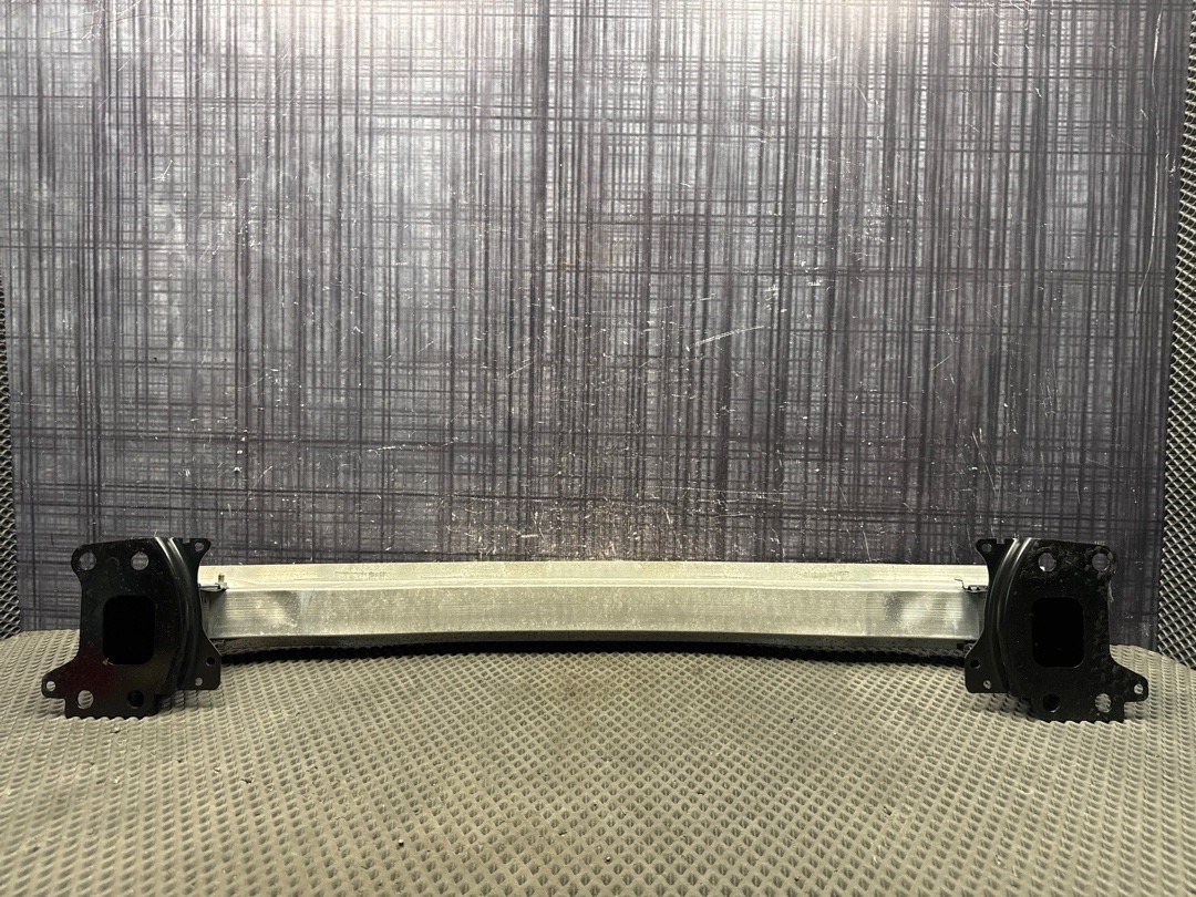 Усилитель бампера, 2720 рублей, Красноярск