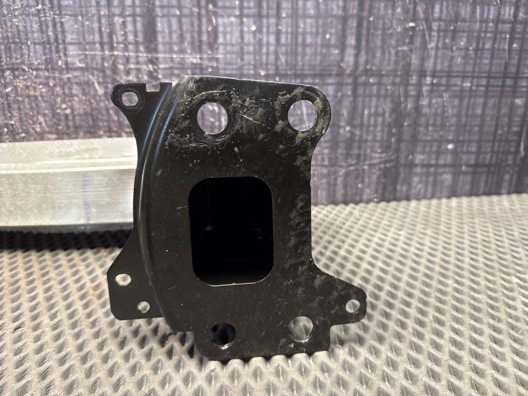 Усилитель бампера, 2720 рублей, Красноярск