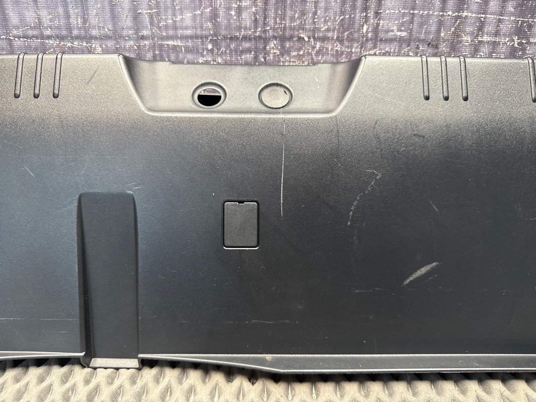 Пластик багажника, 480 рублей, Красноярск