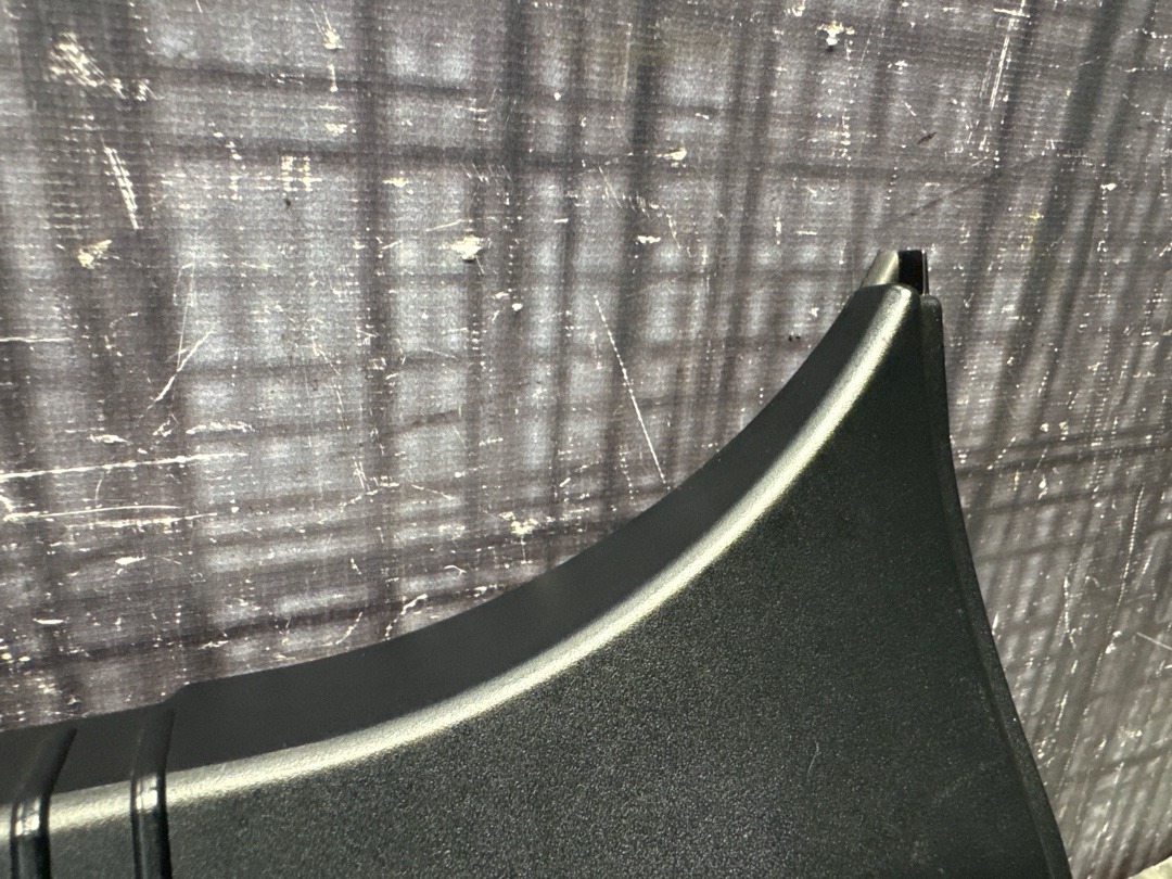 Пластик багажника, 480 рублей, Красноярск